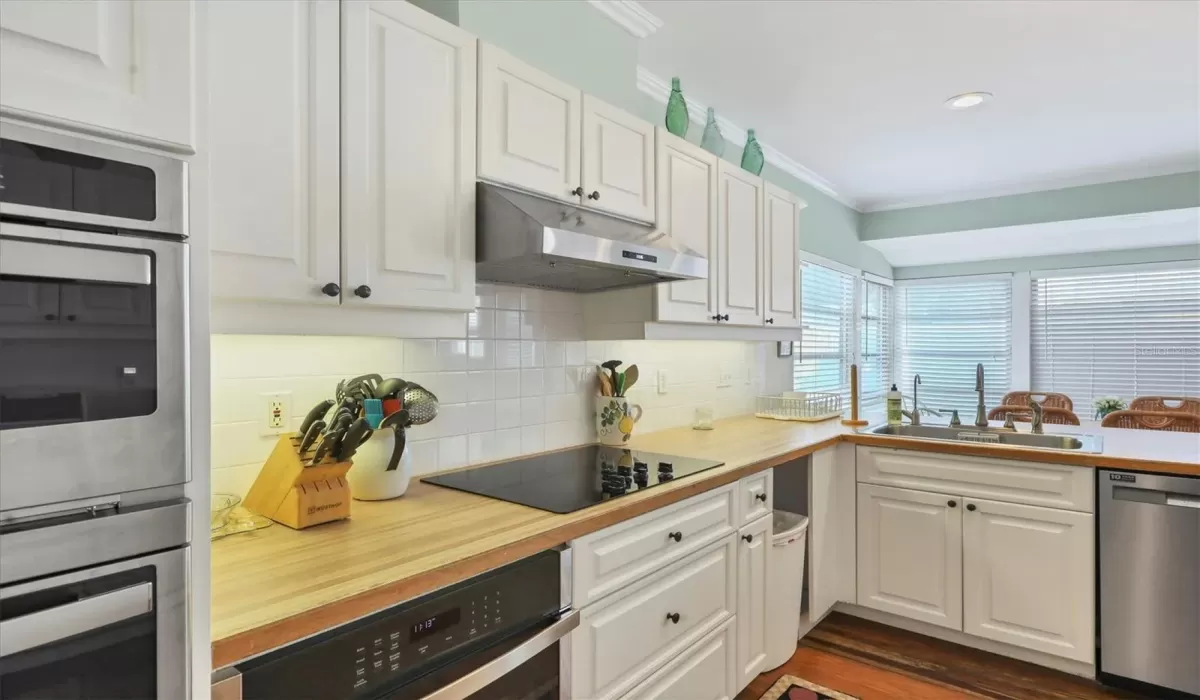 6 Bedrooms Bedrooms, 0 ,4 BathroomsBathrooms,Residential Lease,For Sale,0,D6143639 6 Bedrooms Bedrooms, 0 ,4 BathroomsBathrooms,Residential Lease,For Sale,0,D6143639