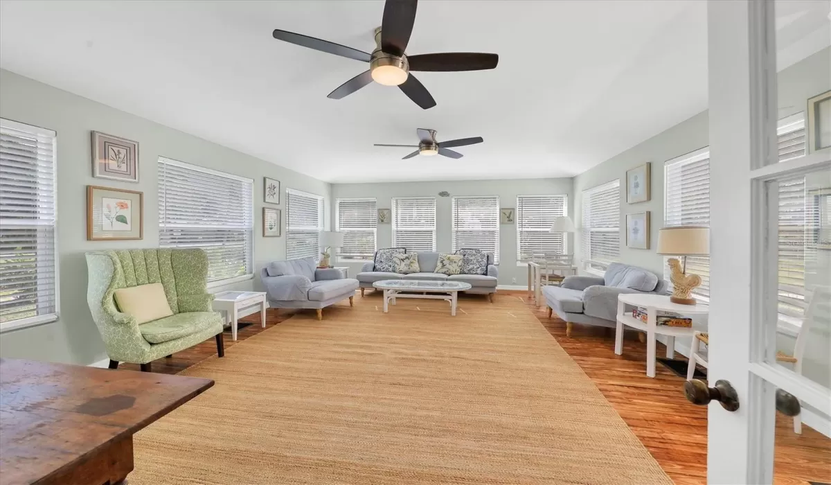 6 Bedrooms Bedrooms, 0 ,4 BathroomsBathrooms,Residential Lease,For Sale,0,D6143639 6 Bedrooms Bedrooms, 0 ,4 BathroomsBathrooms,Residential Lease,For Sale,0,D6143639