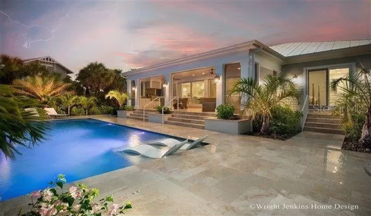 4 Bedrooms Bedrooms, 0 ,4 BathroomsBathrooms,Residential Lease,For Sale,0,D6144246