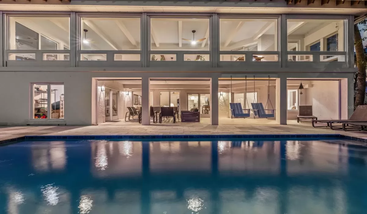 4 Bedrooms Bedrooms, 0 ,5 BathroomsBathrooms,Residential,For Sale,0,D6144295