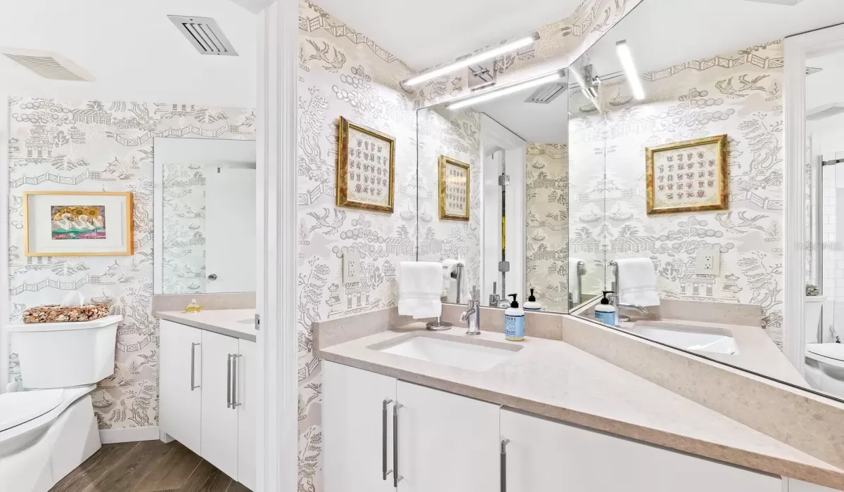 1 Bedroom Bedrooms, 0 ,1 BathroomBathrooms,Residential,For Sale,0,D6144377