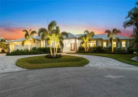 5 Bedrooms Bedrooms, 0 ,5 BathroomsBathrooms,Residential,For Sale,0,TB8436391