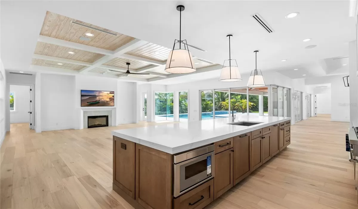 5 Bedrooms Bedrooms, 0 ,5 BathroomsBathrooms,Residential,For Sale,0,TB8436391