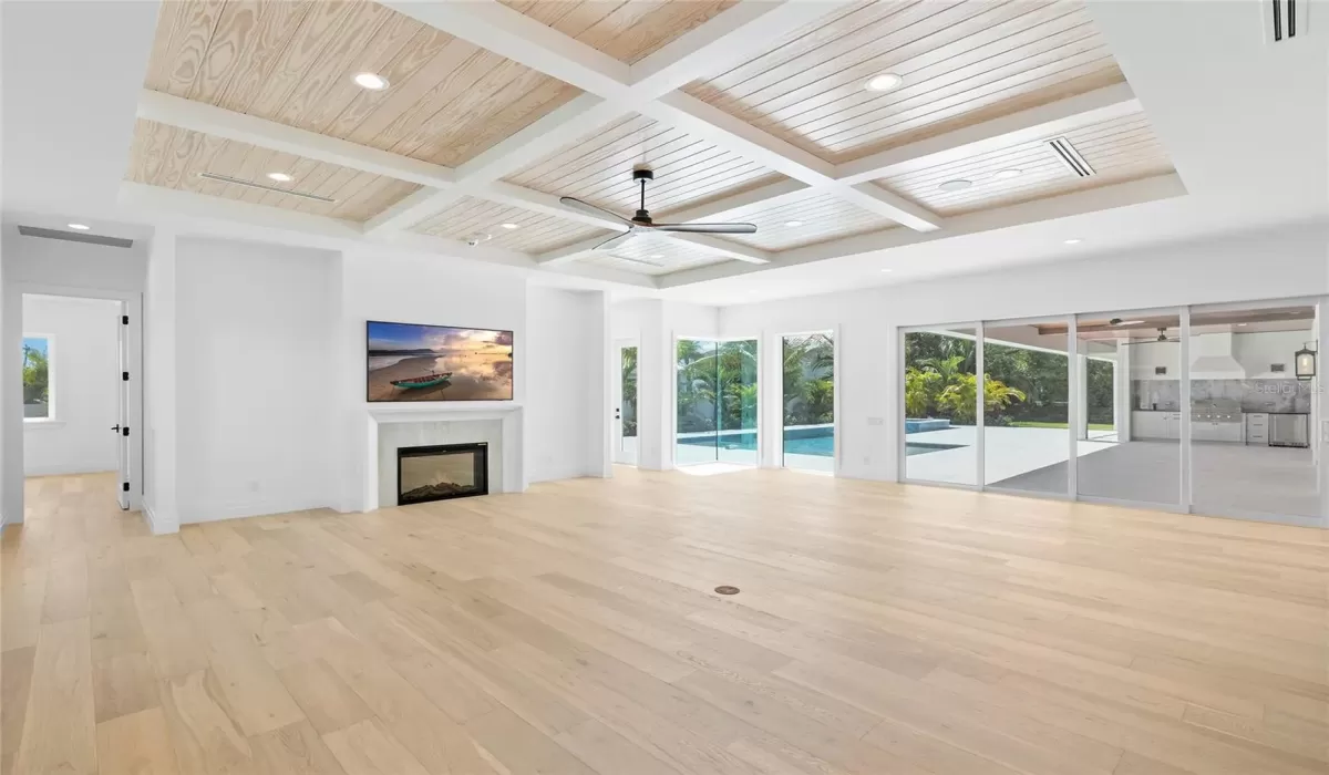 5 Bedrooms Bedrooms, 0 ,5 BathroomsBathrooms,Residential,For Sale,0,TB8436391