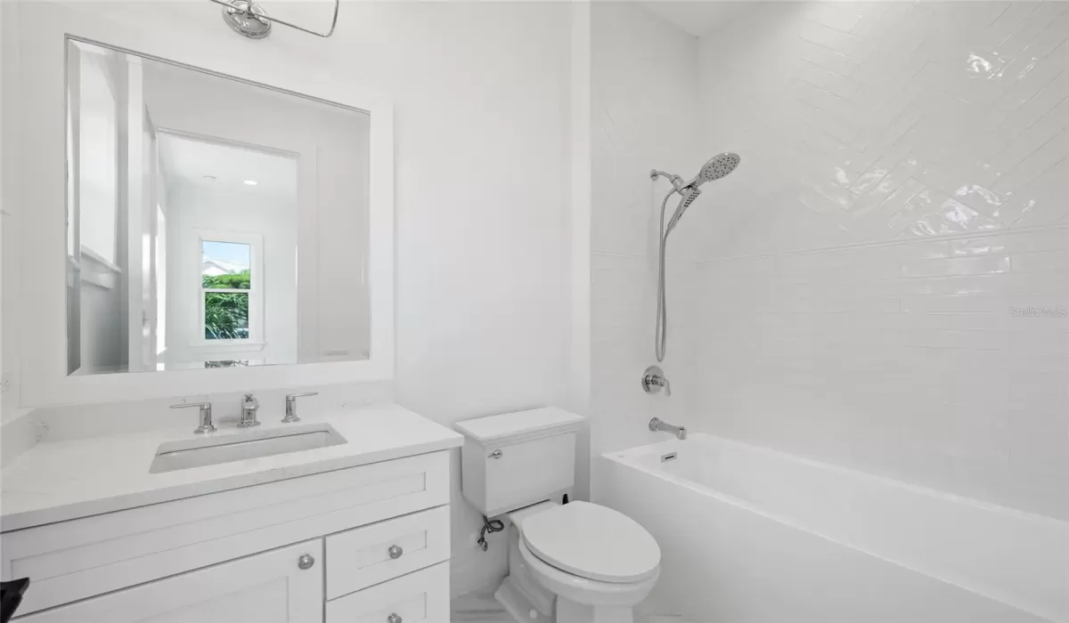 5 Bedrooms Bedrooms, 0 ,5 BathroomsBathrooms,Residential,For Sale,0,TB8436391