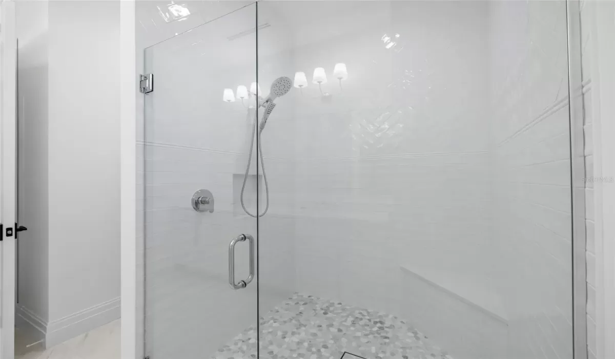 5 Bedrooms Bedrooms, 0 ,5 BathroomsBathrooms,Residential,For Sale,0,TB8436391