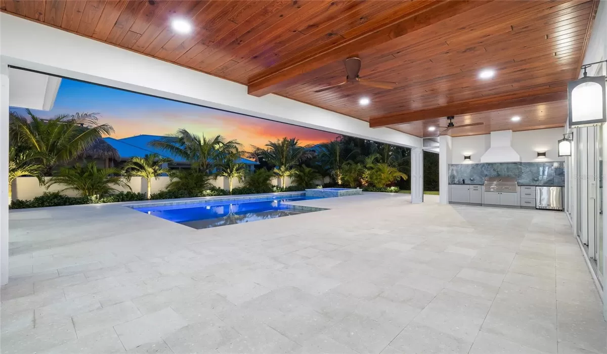 5 Bedrooms Bedrooms, 0 ,5 BathroomsBathrooms,Residential,For Sale,0,TB8436391