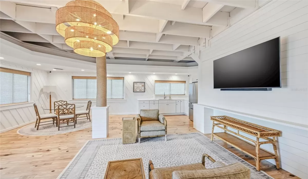 2 Bedrooms Bedrooms, 0 ,2 BathroomsBathrooms,Residential,For Sale,0,D6144340