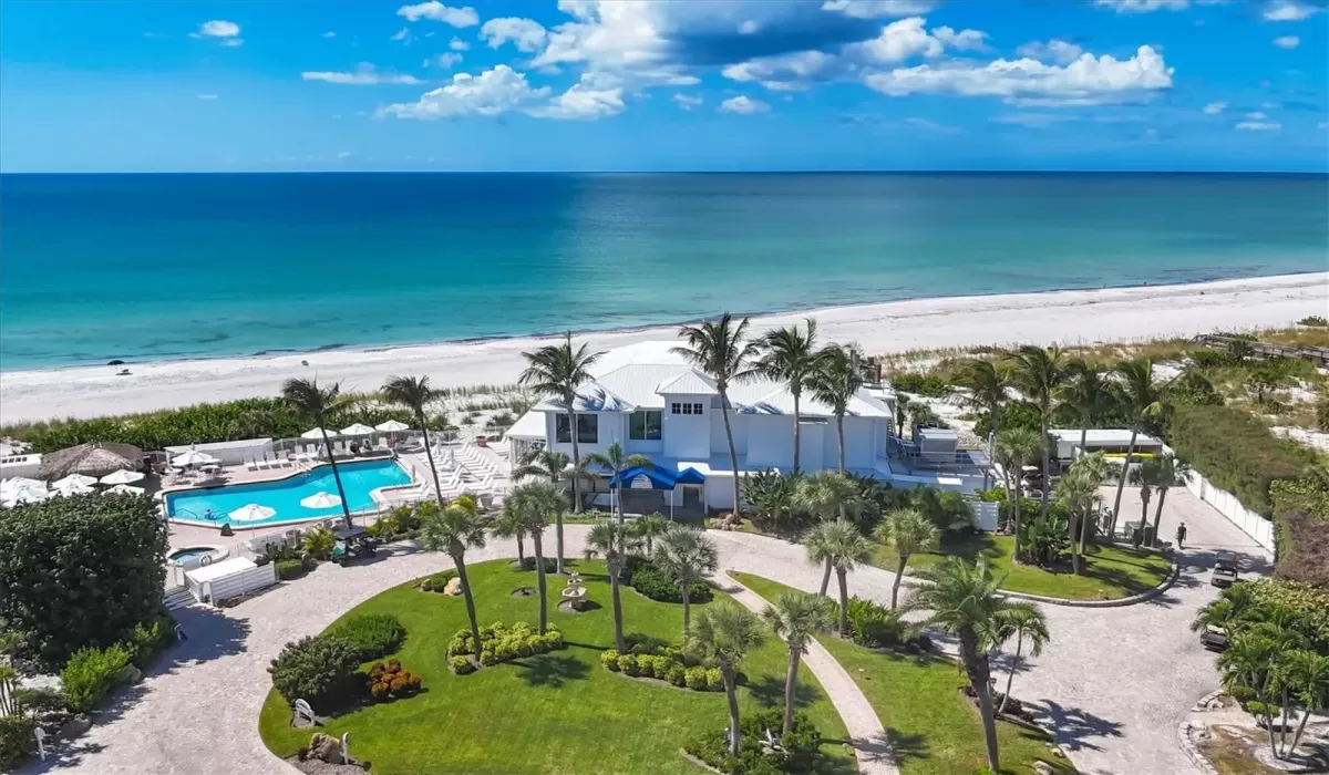 1 Bedroom Bedrooms, 0 ,2 BathroomsBathrooms,Residential,For Sale,0,D6144490