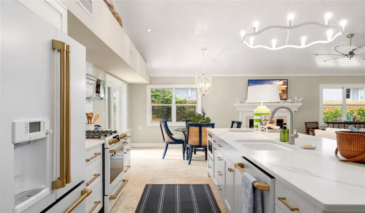 3 Bedrooms Bedrooms, 0 ,2 BathroomsBathrooms,Residential,For Sale,0,TB8392464