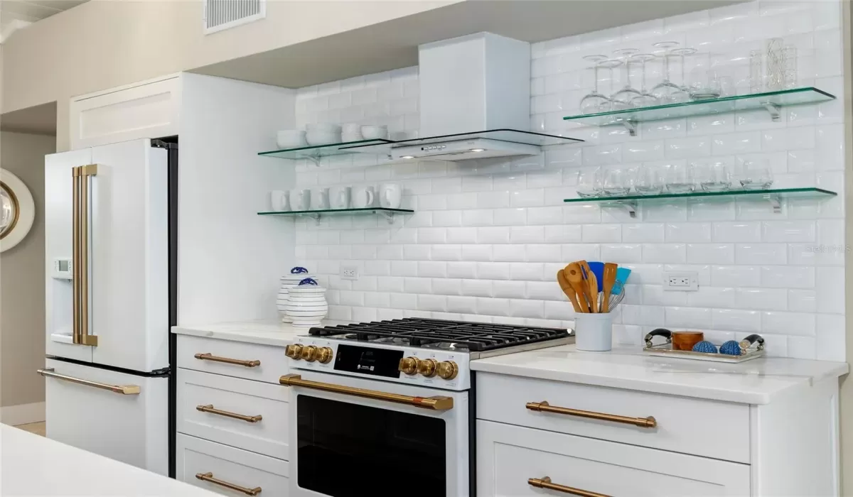 3 Bedrooms Bedrooms, 0 ,2 BathroomsBathrooms,Residential,For Sale,0,TB8392464