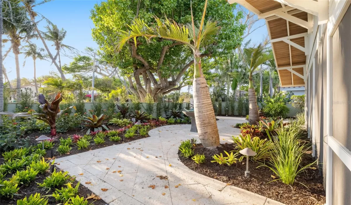 3 Bedrooms Bedrooms, 0 ,2 BathroomsBathrooms,Residential,For Sale,0,TB8392464