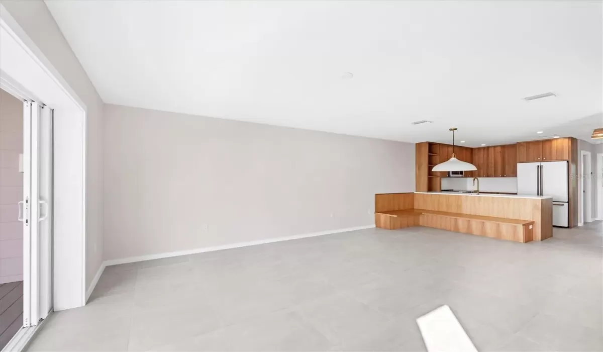 3 Bedrooms Bedrooms, 0 ,3 BathroomsBathrooms,Residential,For Sale,0,D6144412