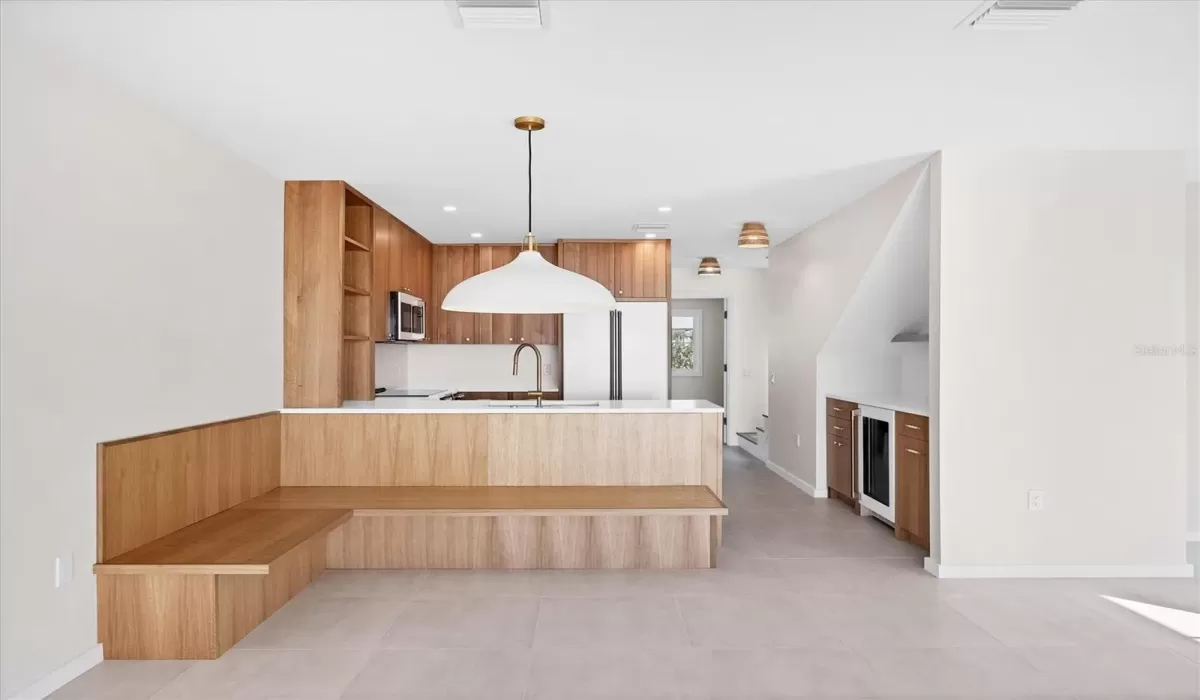 3 Bedrooms Bedrooms, 0 ,3 BathroomsBathrooms,Residential,For Sale,0,D6144412