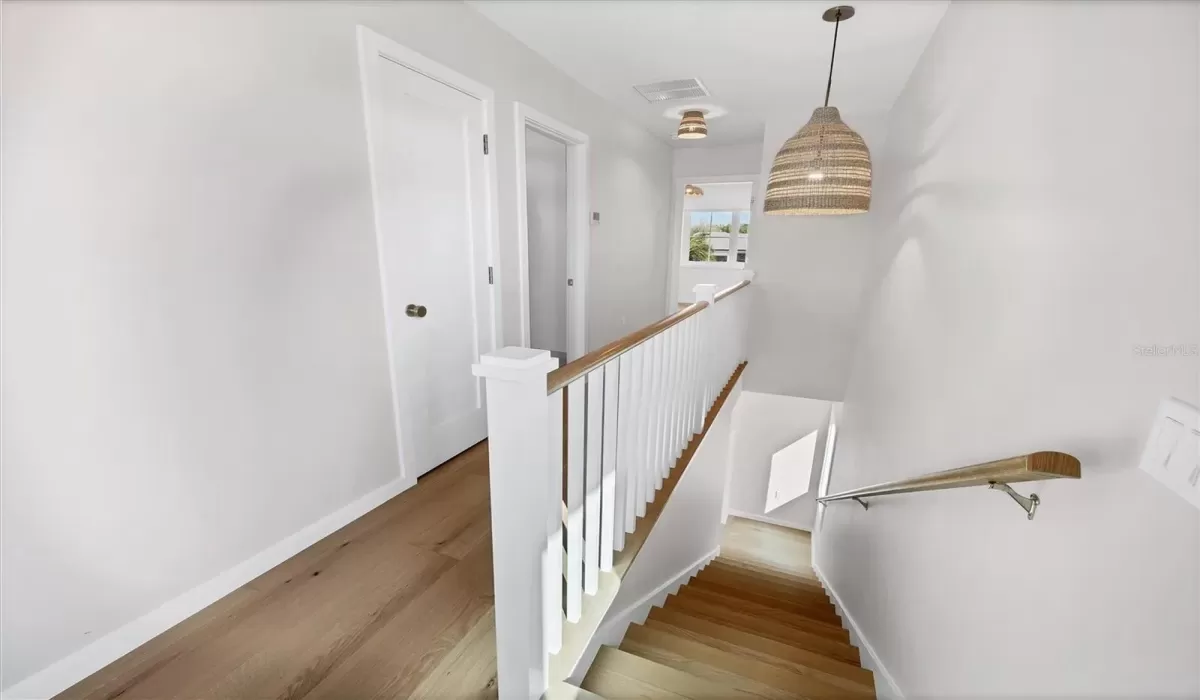 3 Bedrooms Bedrooms, 0 ,3 BathroomsBathrooms,Residential,For Sale,0,D6144412