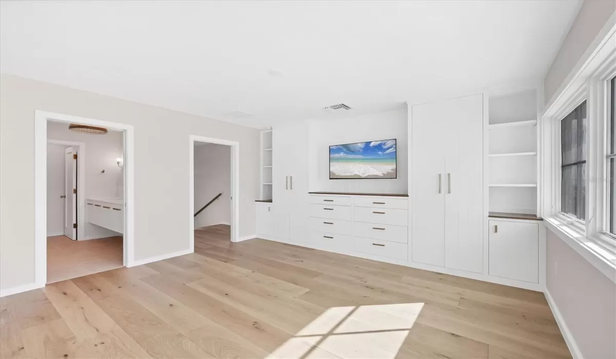 3 Bedrooms Bedrooms, 0 ,3 BathroomsBathrooms,Residential,For Sale,0,D6144412