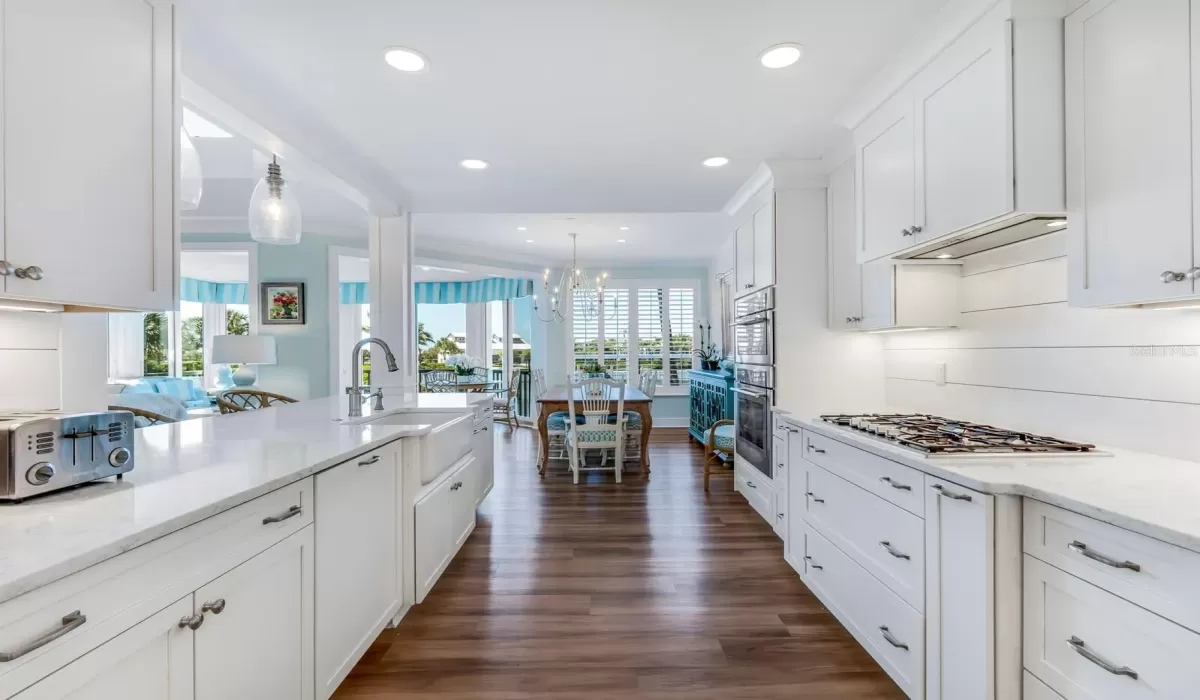 3 Bedrooms Bedrooms, 0 ,3 BathroomsBathrooms,Residential,For Sale,0,D6144532