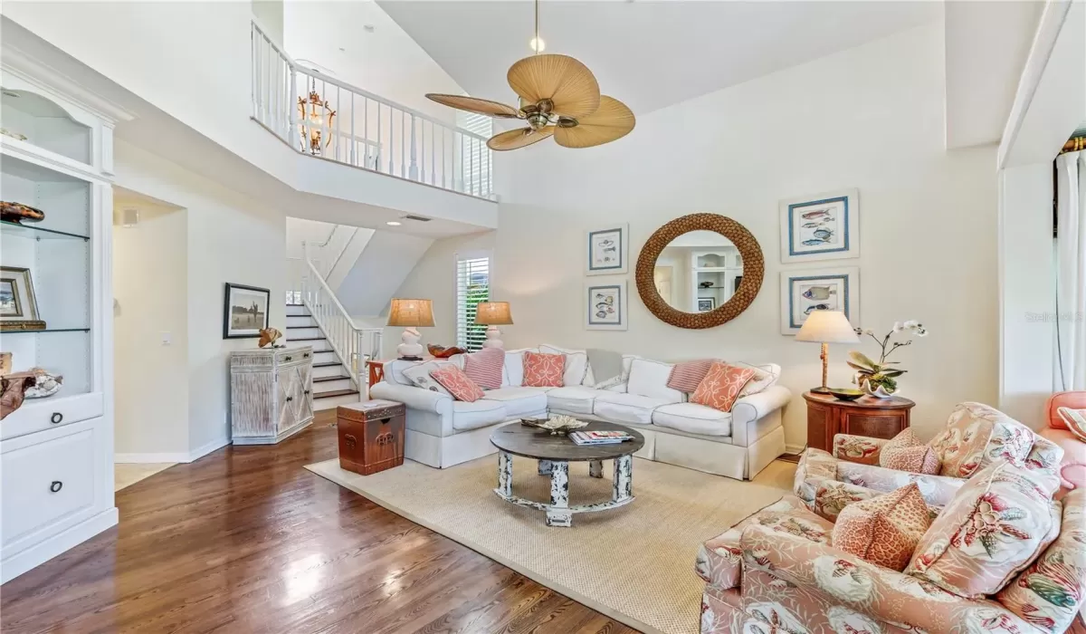 3 Bedrooms Bedrooms, 0 ,3 BathroomsBathrooms,Residential,For Sale,0,D6144581