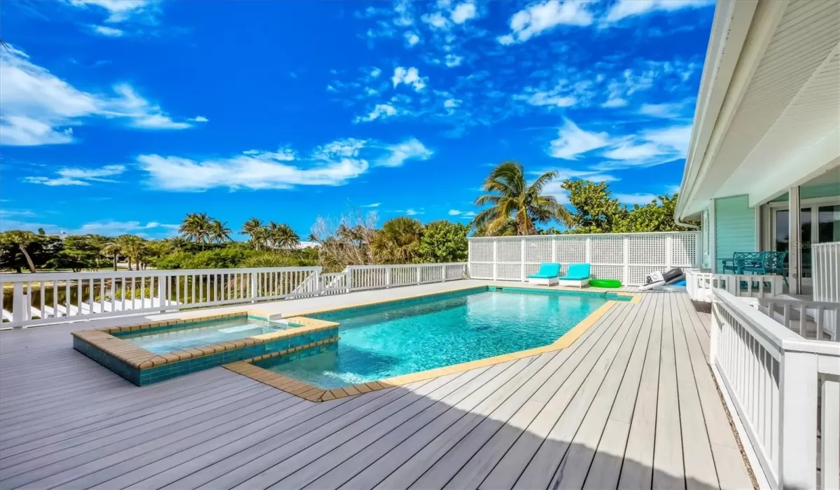 3 Bedrooms Bedrooms, 0 ,2 BathroomsBathrooms,Residential,For Sale,0,D6144543