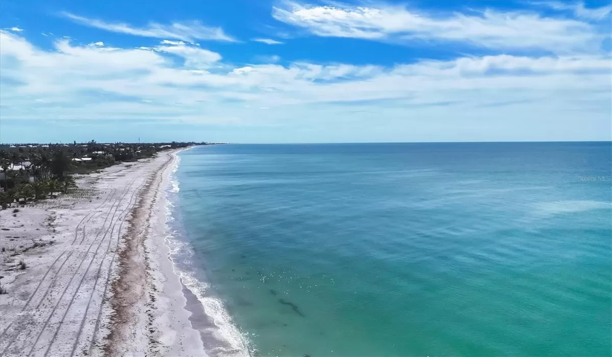 3 Bedrooms Bedrooms, 0 ,2 BathroomsBathrooms,Residential,For Sale,0,D6144543