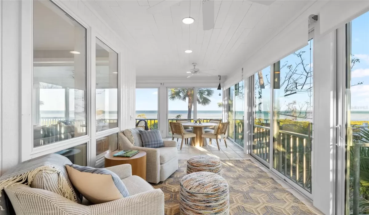 4 Bedrooms Bedrooms, 0 ,4 BathroomsBathrooms,Residential,For Sale,0,TB8375836