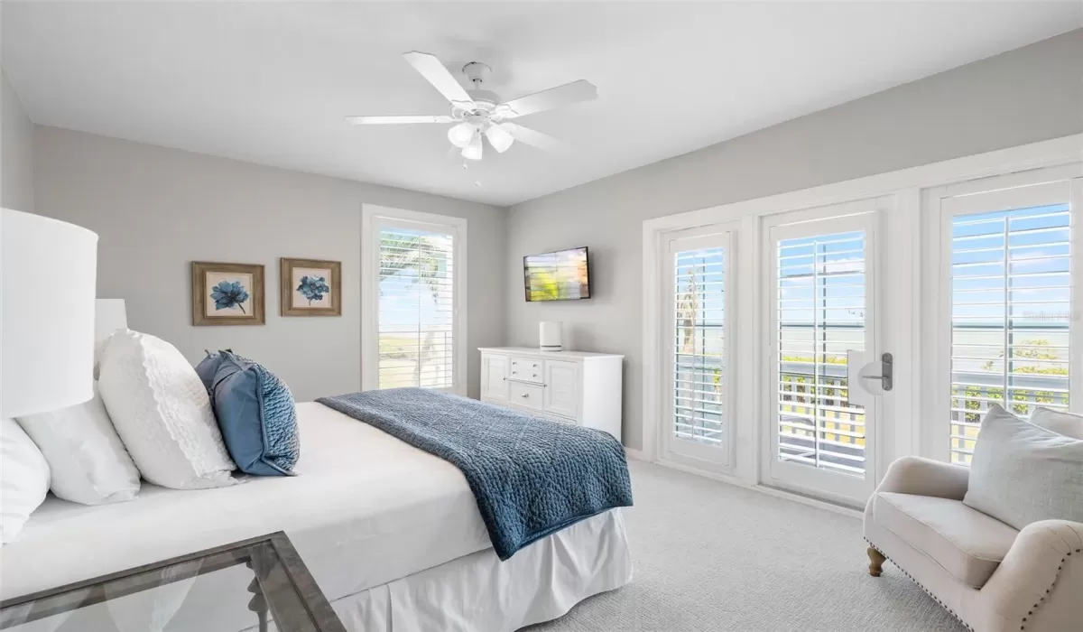 4 Bedrooms Bedrooms, 0 ,4 BathroomsBathrooms,Residential,For Sale,0,TB8375836