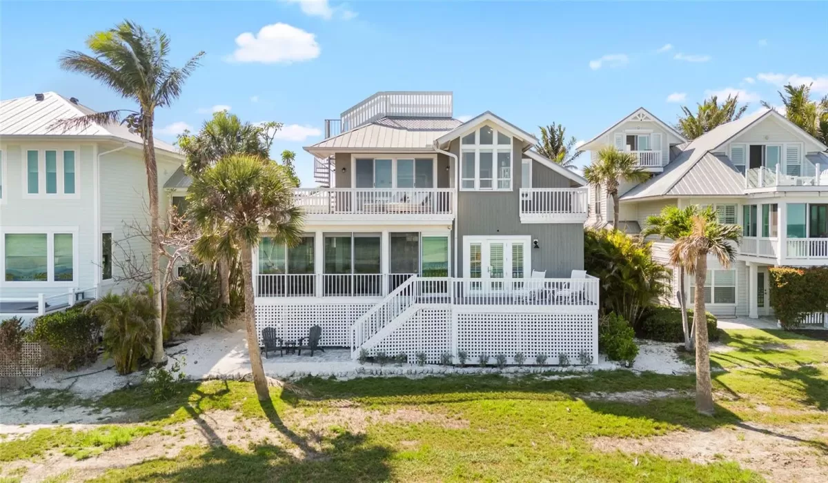 4 Bedrooms Bedrooms, 0 ,4 BathroomsBathrooms,Residential,For Sale,0,TB8375836