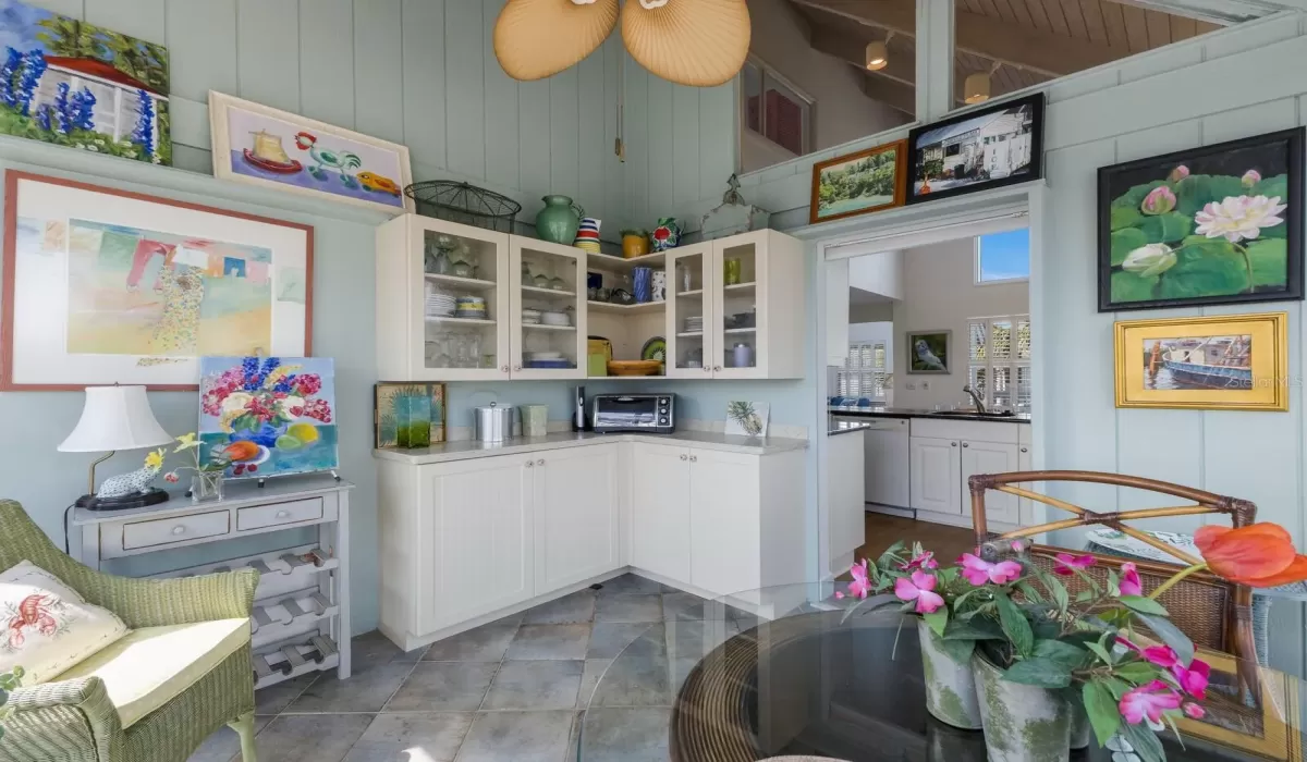 3 Bedrooms Bedrooms, 0 ,3 BathroomsBathrooms,Residential,For Sale,0,D6144567