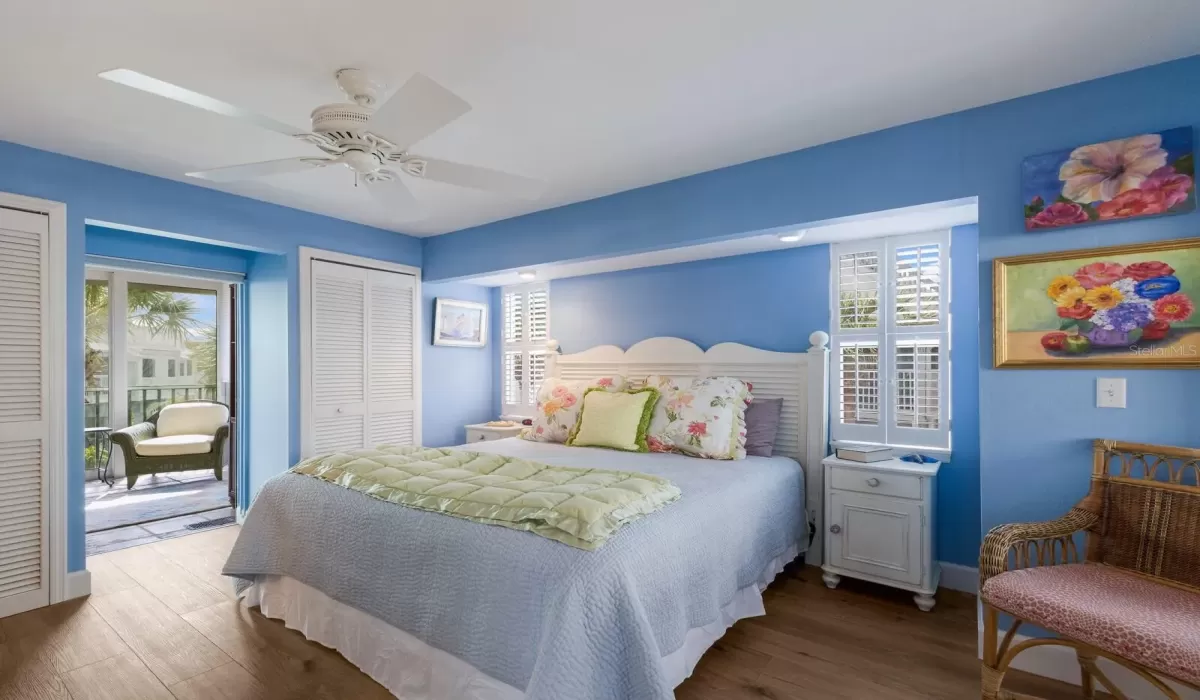 3 Bedrooms Bedrooms, 0 ,3 BathroomsBathrooms,Residential,For Sale,0,D6144567