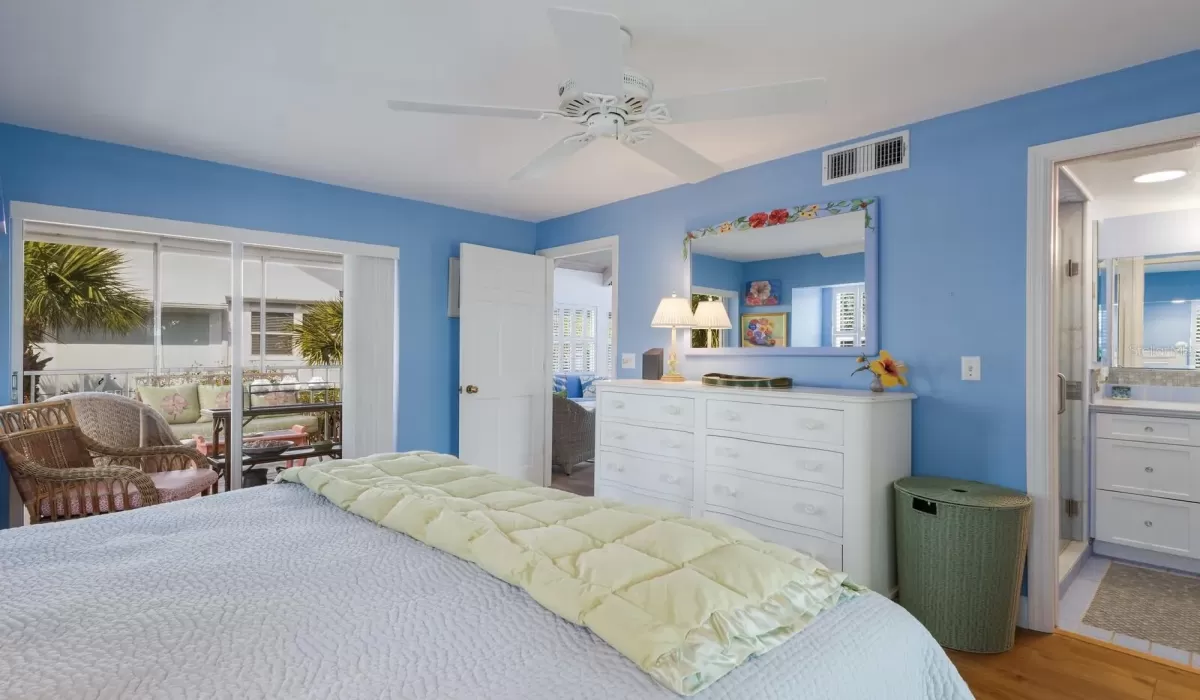 3 Bedrooms Bedrooms, 0 ,3 BathroomsBathrooms,Residential,For Sale,0,D6144567