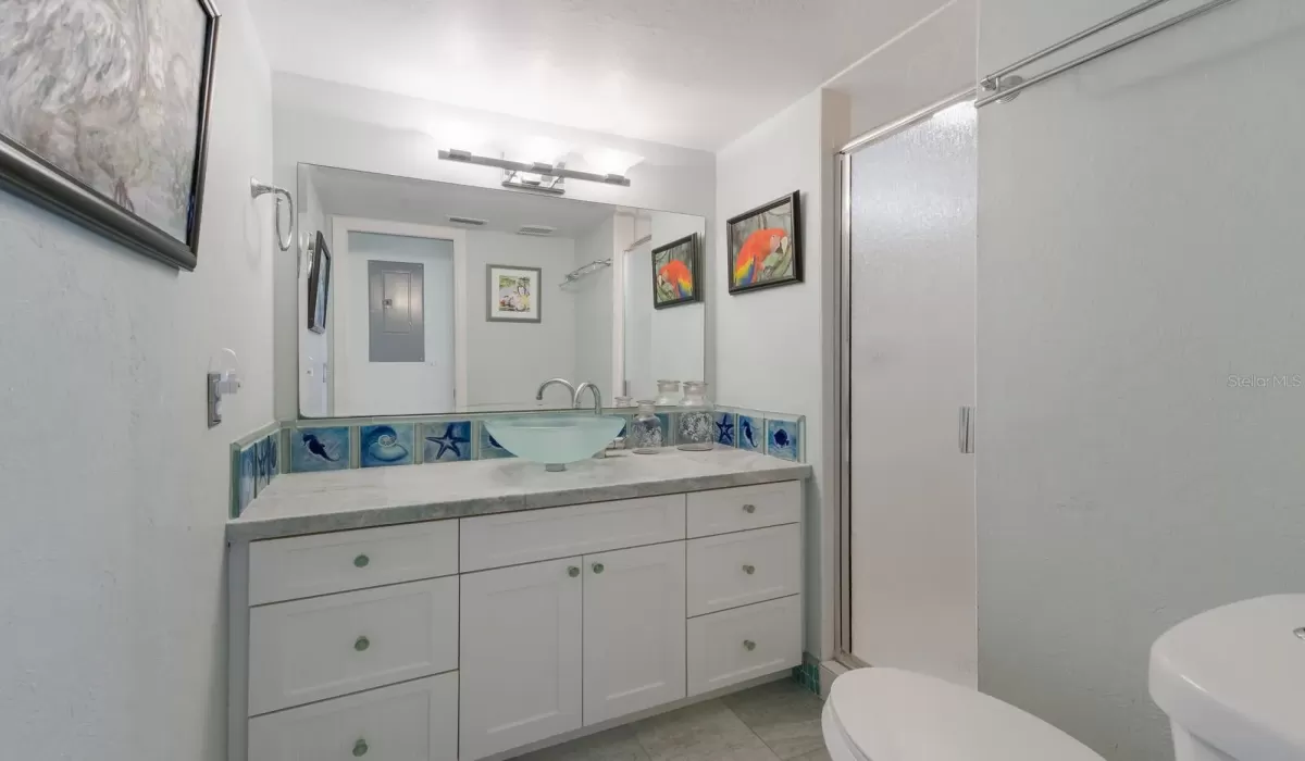 3 Bedrooms Bedrooms, 0 ,3 BathroomsBathrooms,Residential,For Sale,0,D6144567