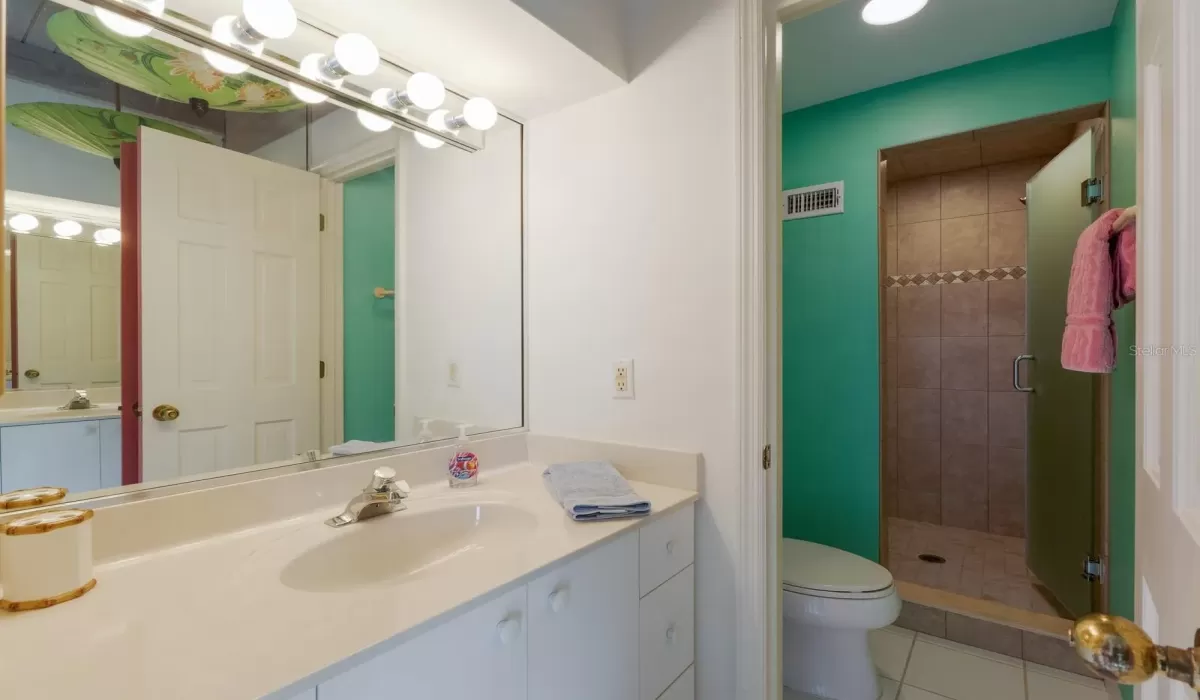 3 Bedrooms Bedrooms, 0 ,3 BathroomsBathrooms,Residential,For Sale,0,D6144567