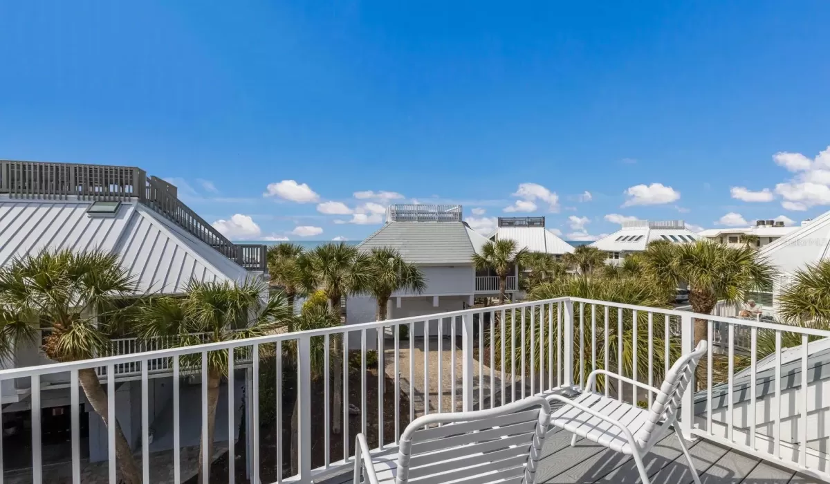 3 Bedrooms Bedrooms, 0 ,3 BathroomsBathrooms,Residential,For Sale,0,D6144567