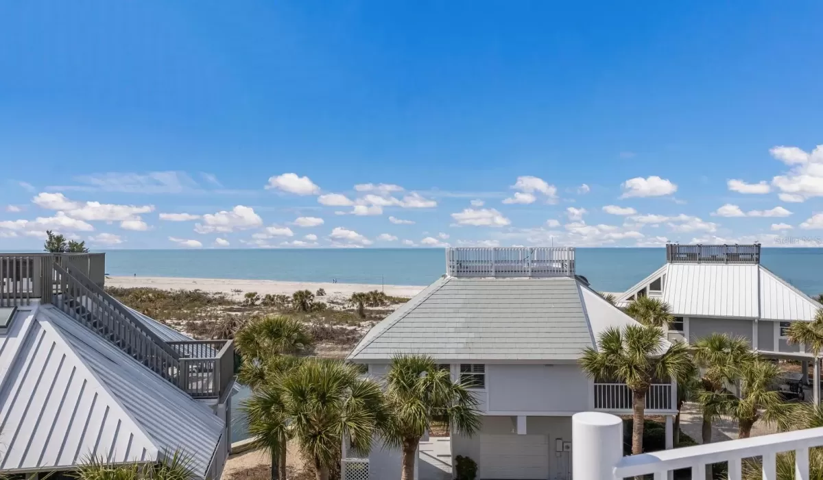 3 Bedrooms Bedrooms, 0 ,3 BathroomsBathrooms,Residential,For Sale,0,D6144567