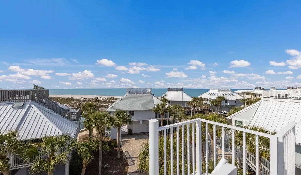 3 Bedrooms Bedrooms, 0 ,3 BathroomsBathrooms,Residential,For Sale,0,D6144567