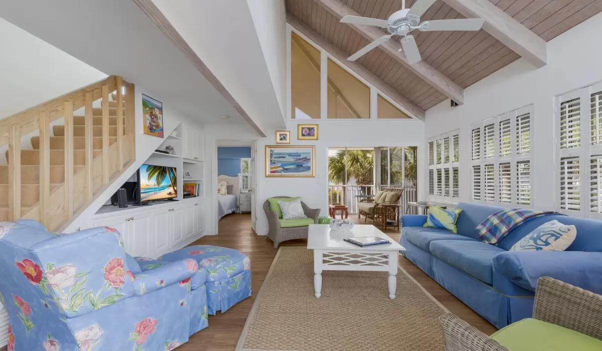 3 Bedrooms Bedrooms, 0 ,3 BathroomsBathrooms,Residential,For Sale,0,D6144567