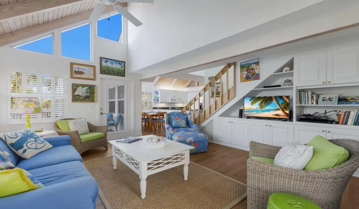 3 Bedrooms Bedrooms, 0 ,3 BathroomsBathrooms,Residential,For Sale,0,D6144567