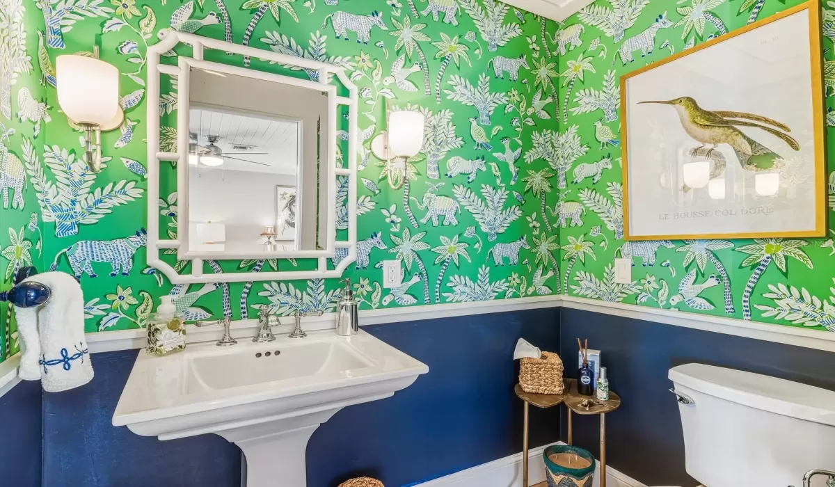 3 Bedrooms Bedrooms, 0 ,2 BathroomsBathrooms,Residential,Pending,0,D6144615