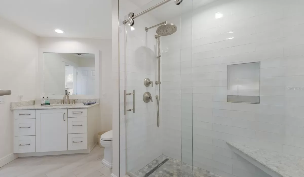 3 Bedrooms Bedrooms, 0 ,3 BathroomsBathrooms,Residential,For Sale,0,D6144856