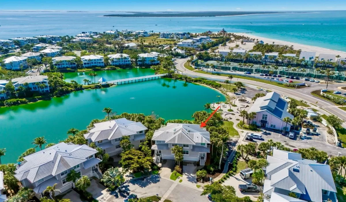 3 Bedrooms Bedrooms, 0 ,3 BathroomsBathrooms,Residential,For Sale,0,D6144856