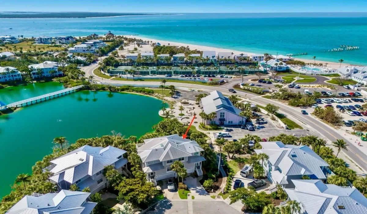 3 Bedrooms Bedrooms, 0 ,3 BathroomsBathrooms,Residential,For Sale,0,D6144856