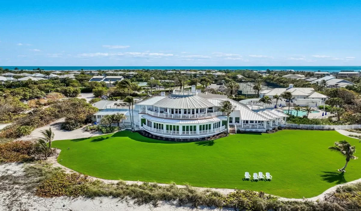 3 Bedrooms Bedrooms, 0 ,3 BathroomsBathrooms,Residential,For Sale,0,D6144856