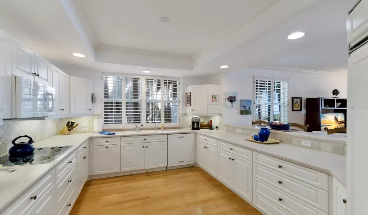 3 Bedrooms Bedrooms, 0 ,3 BathroomsBathrooms,Residential,For Sale,0,D6144921