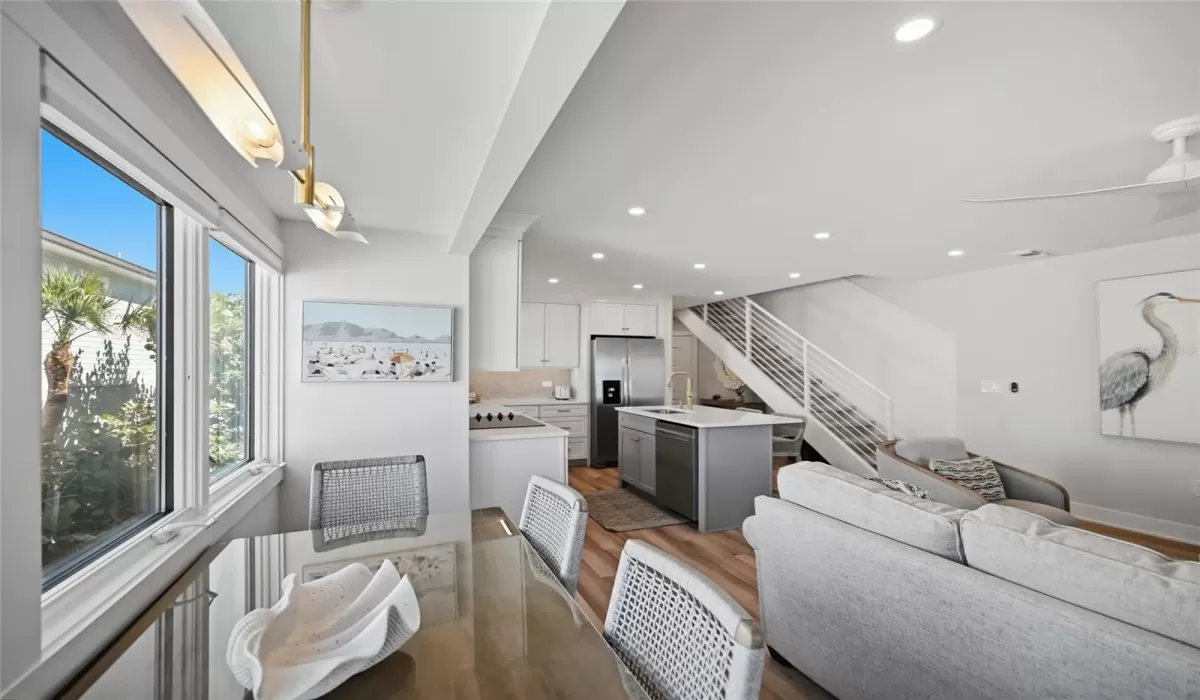 3 Bedrooms Bedrooms, 0 ,3 BathroomsBathrooms,Residential,For Sale,0,D6144962