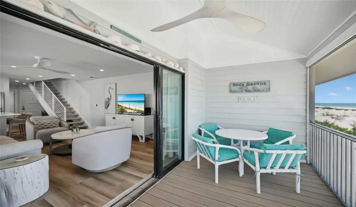 3 Bedrooms Bedrooms, 0 ,3 BathroomsBathrooms,Residential,For Sale,0,D6144962