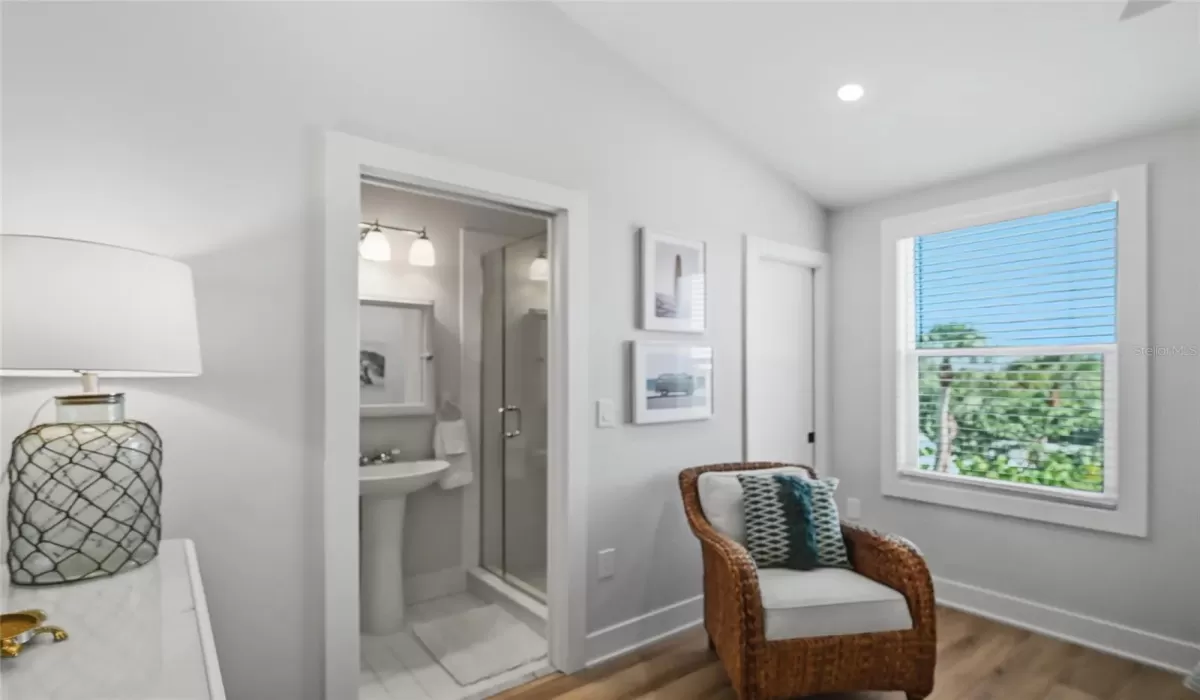 3 Bedrooms Bedrooms, 0 ,3 BathroomsBathrooms,Residential,For Sale,0,D6144962