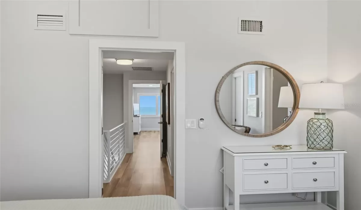 3 Bedrooms Bedrooms, 0 ,3 BathroomsBathrooms,Residential,For Sale,0,D6144962