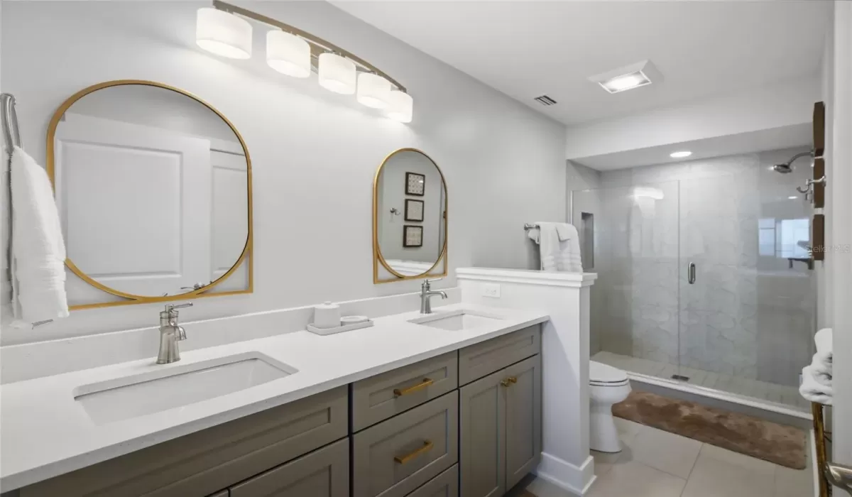 3 Bedrooms Bedrooms, 0 ,3 BathroomsBathrooms,Residential,For Sale,0,D6144962