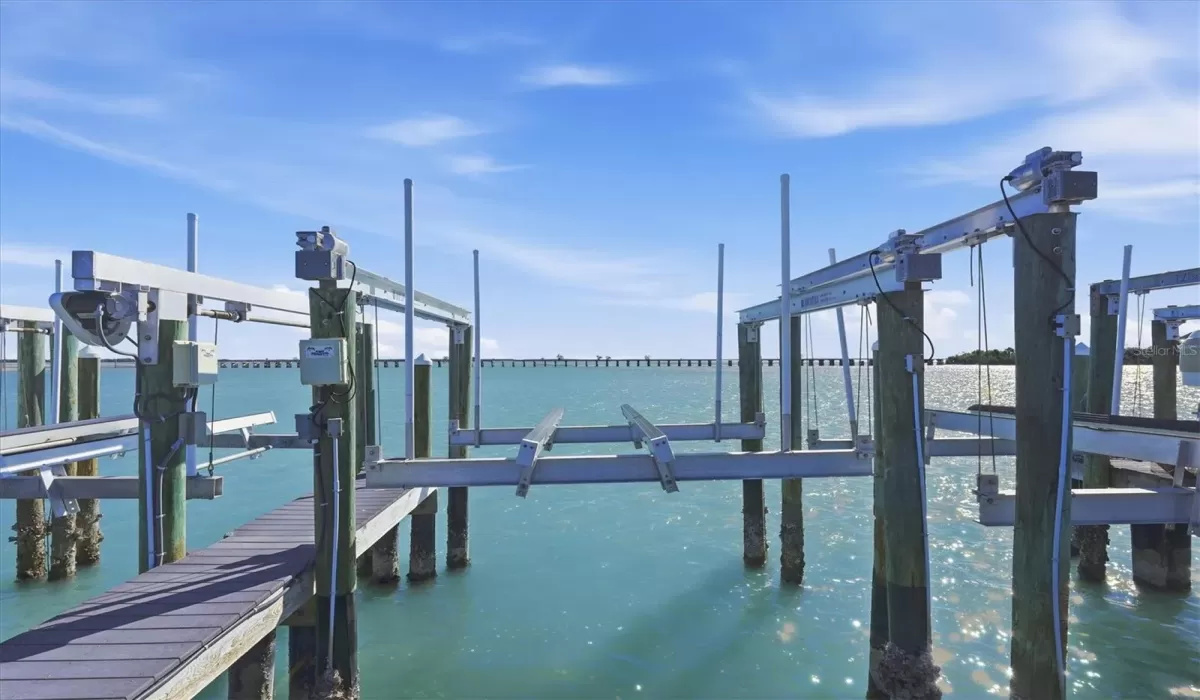 2 Bedrooms Bedrooms, 0 ,2 BathroomsBathrooms,Residential,For Sale,0,D6145072