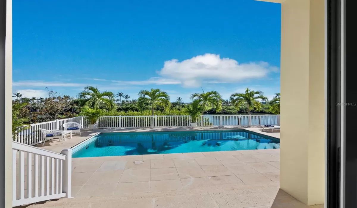 5 Bedrooms Bedrooms, 0 ,5 BathroomsBathrooms,Residential,For Sale,0,D6145104